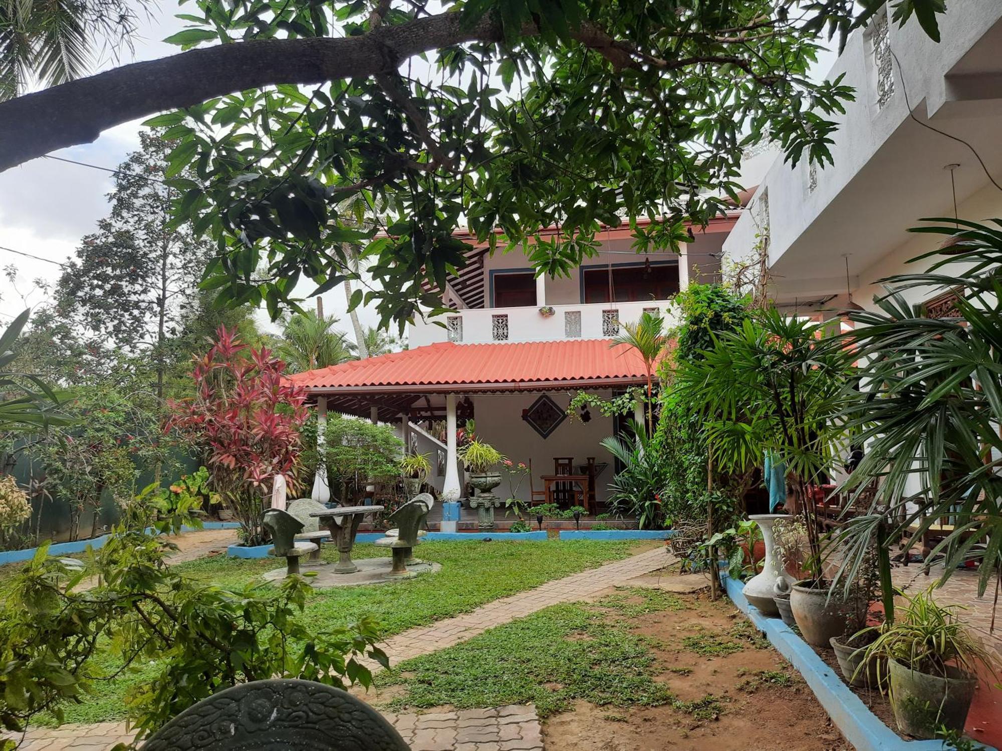 Guest House Basilea Beruwala Dış mekan fotoğraf